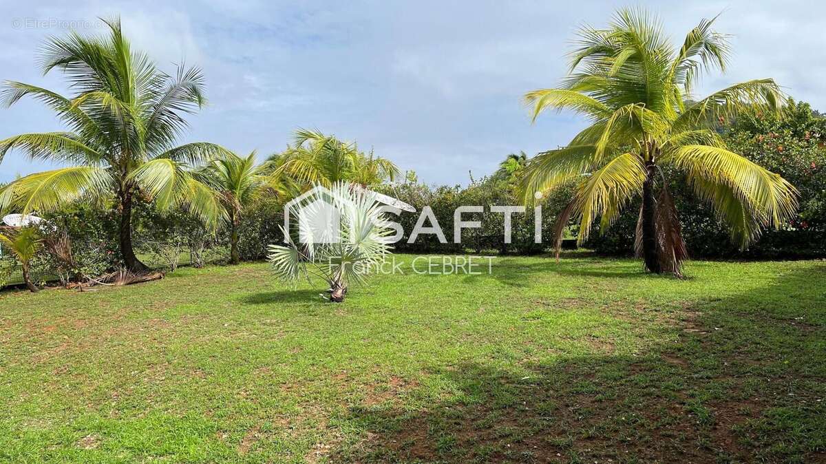 Photo 3 - Maison à REMIRE-MONTJOLY