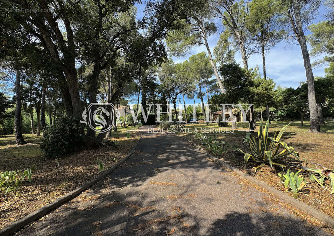 Maison à SAINT-RAPHAEL