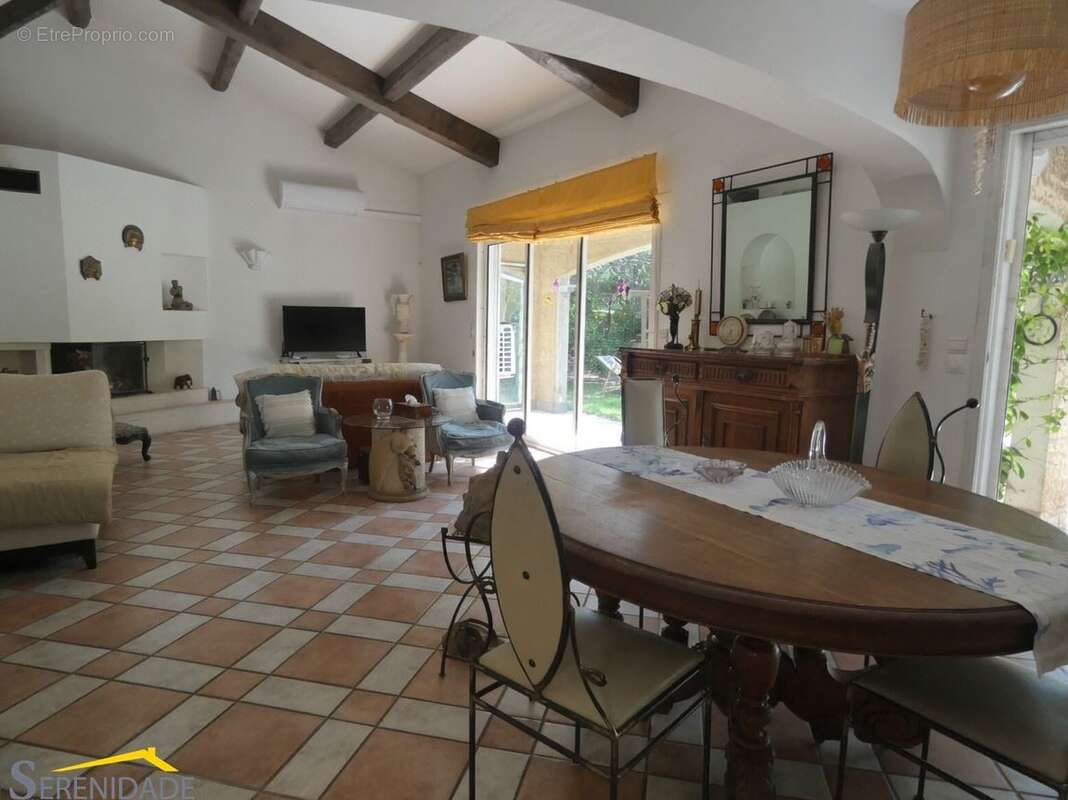 Maison 310 m² à Vias  - photo 3