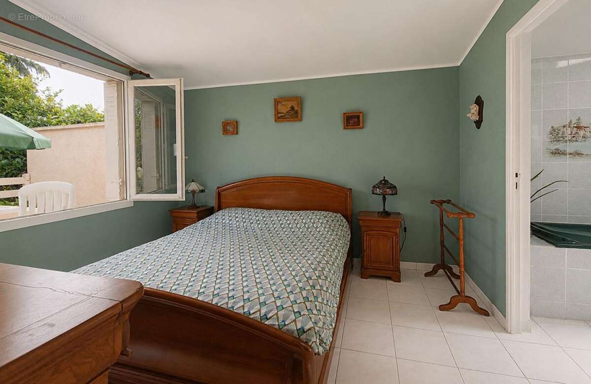 Maison à LE PERREUX-SUR-MARNE