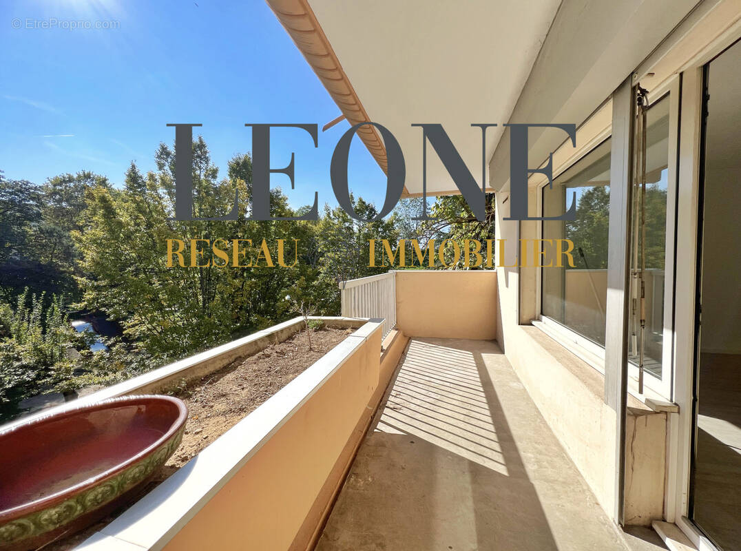 Appartement à LYON-8E