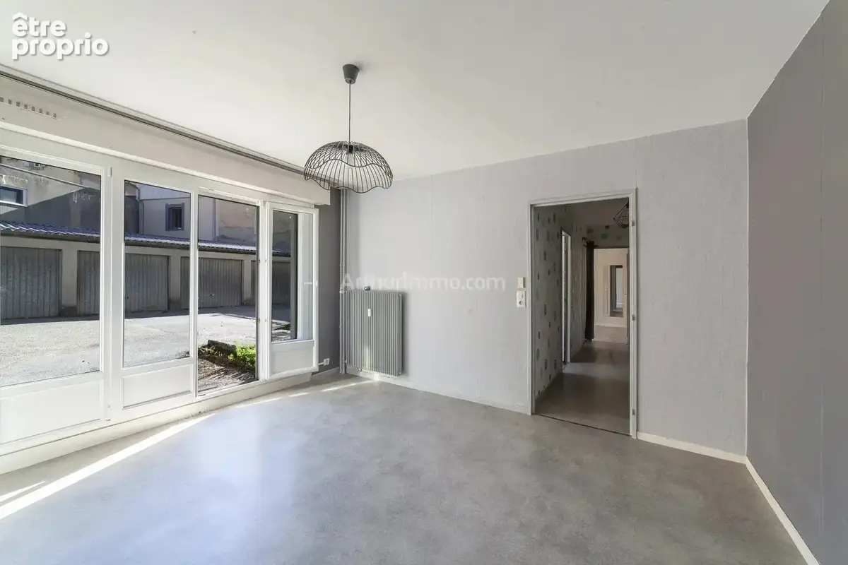 Appartement à MORTEAU