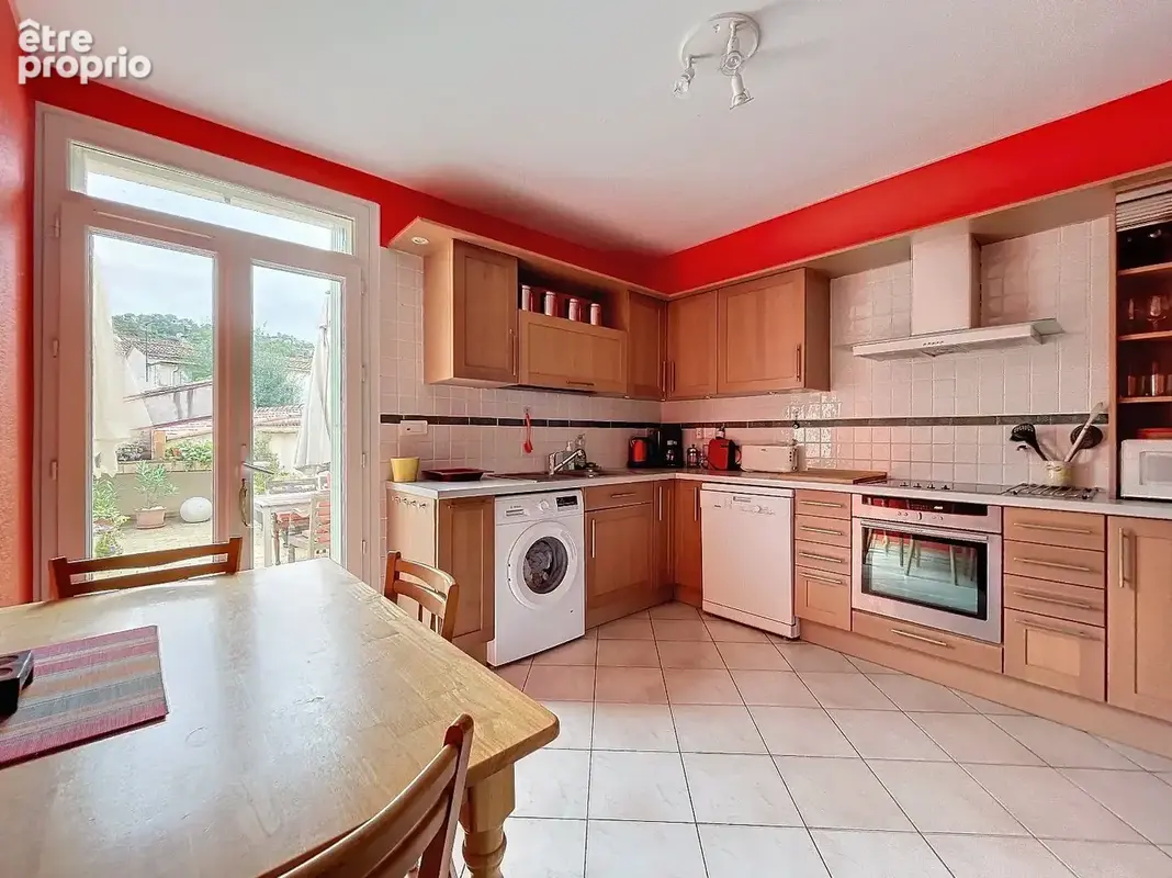 Appartement 68 m² à Saint-Chinian  - photo 7