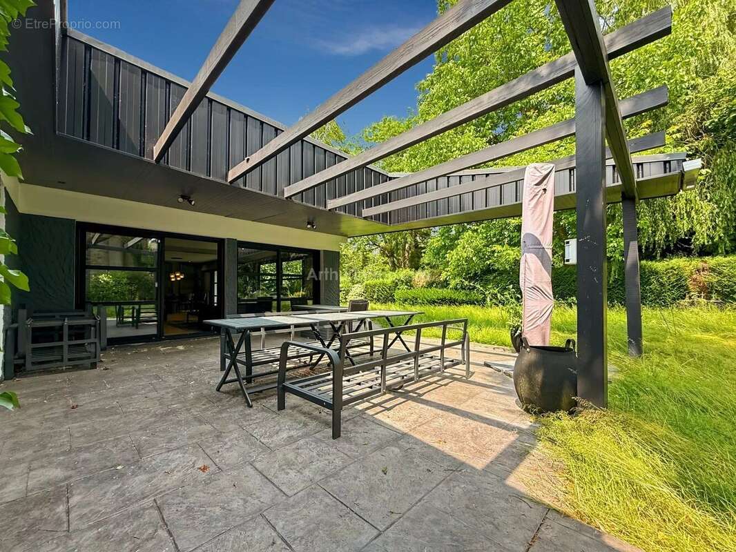 Maison à THORIGNY-SUR-MARNE