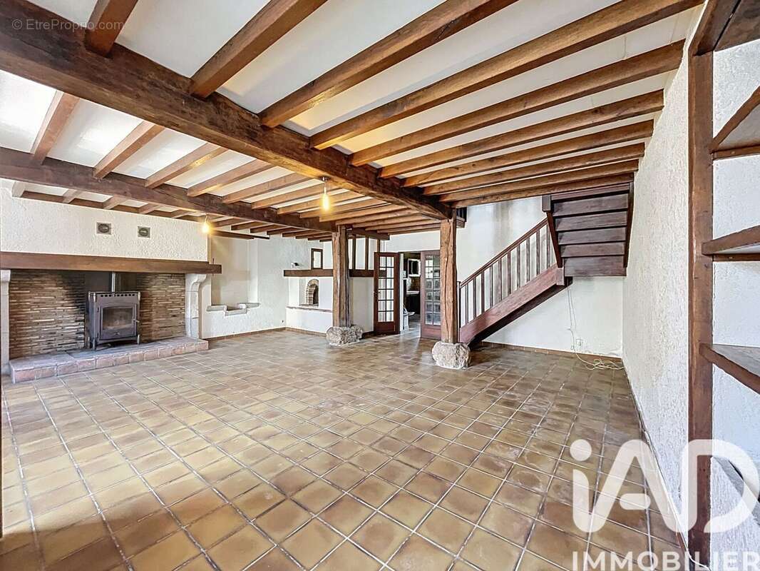 Maison 136 m² à Sault-De-Navailles  - photo 3