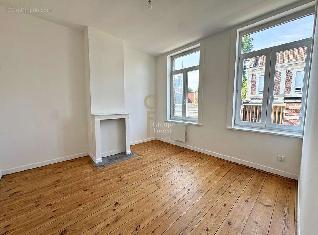 Maison 203 m² à Marquette-Lez-Lille  - photo 9