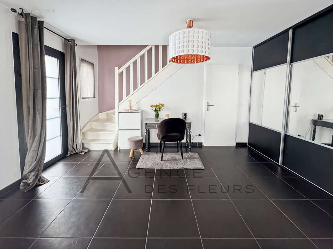 Maison à SAINT-PIERRE-LES-ELBEUF