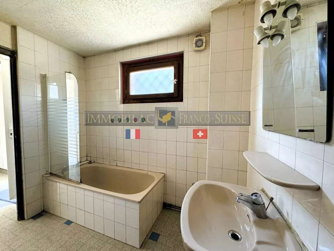 Maison à SCIONZIER