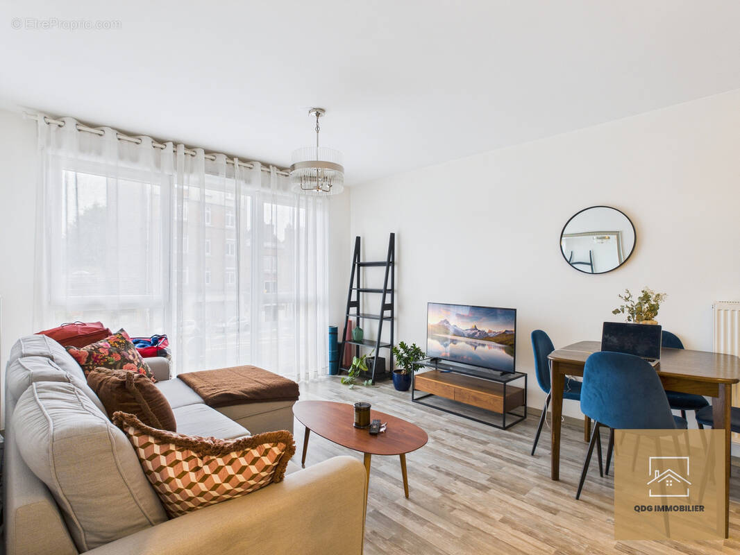 Appartement à LA MADELEINE