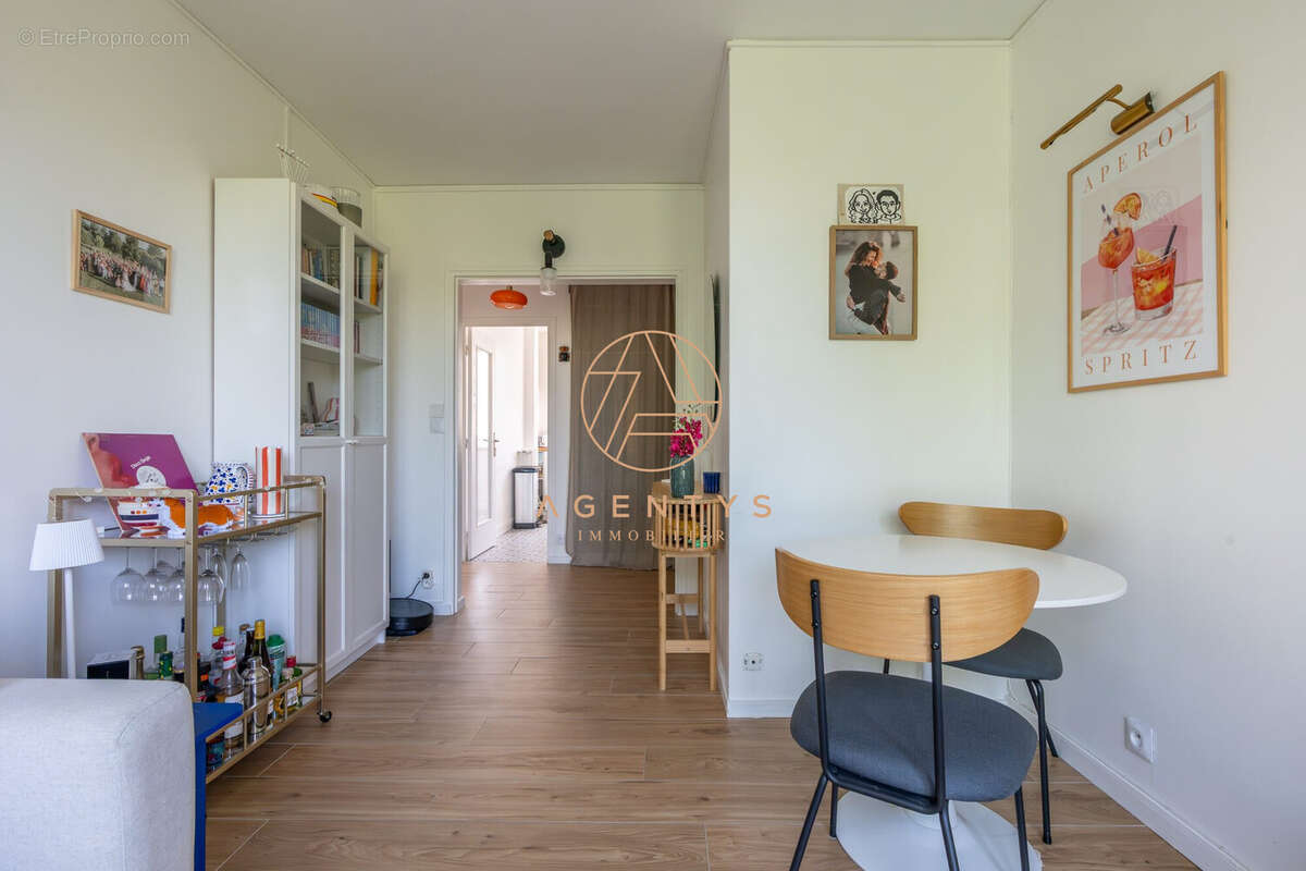 Appartement à LE PERREUX-SUR-MARNE