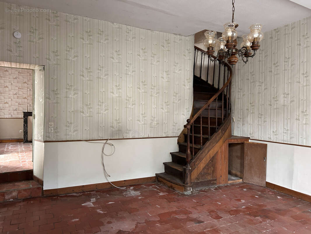 Maison à LE PIN-LA-GARENNE