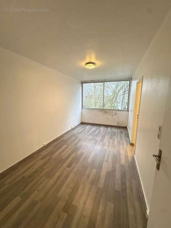 Appartement à BOUSSY-SAINT-ANTOINE