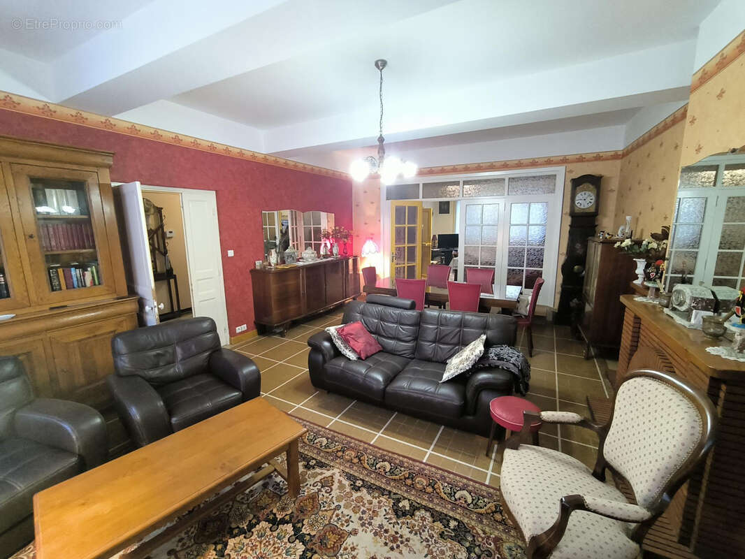 Maison à L&#039;ISLE-JOURDAIN