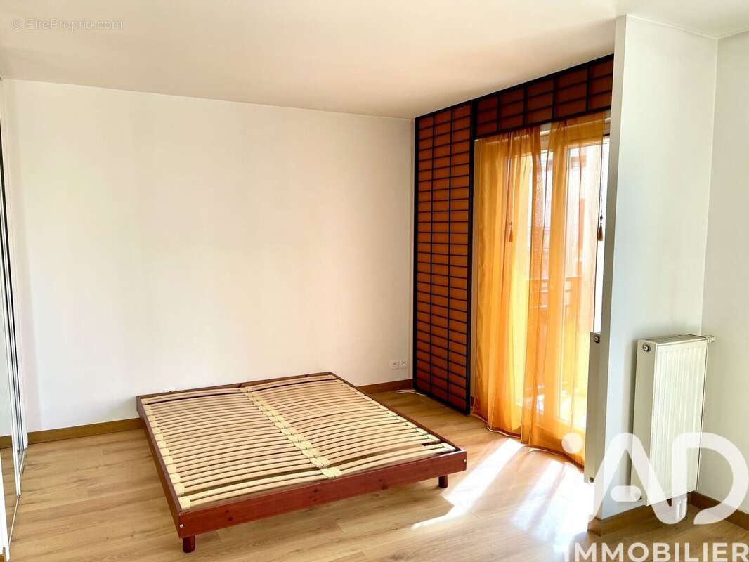 Photo 7 - Appartement à VILLENEUVE-LA-GARENNE