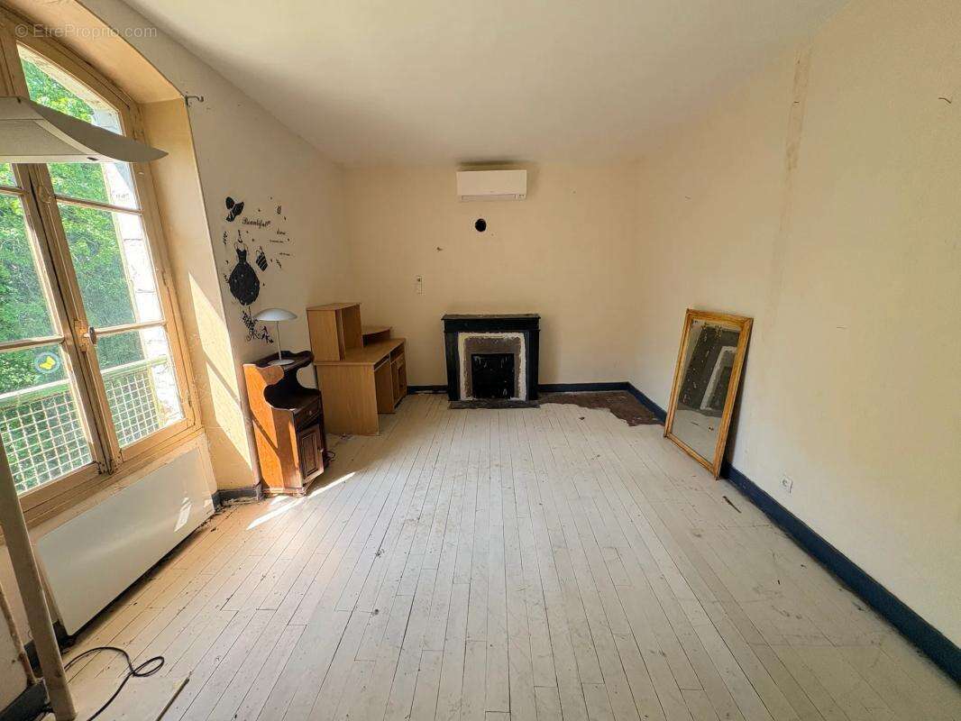 Maison de caractère 6 pièces 143m² à Palluau sur Indre - photo 9