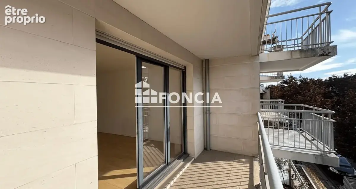 Appartement T3 lumineux et traversant de 78 m² à Mantes-la-Jolie, à proximité de la gare - photo 3