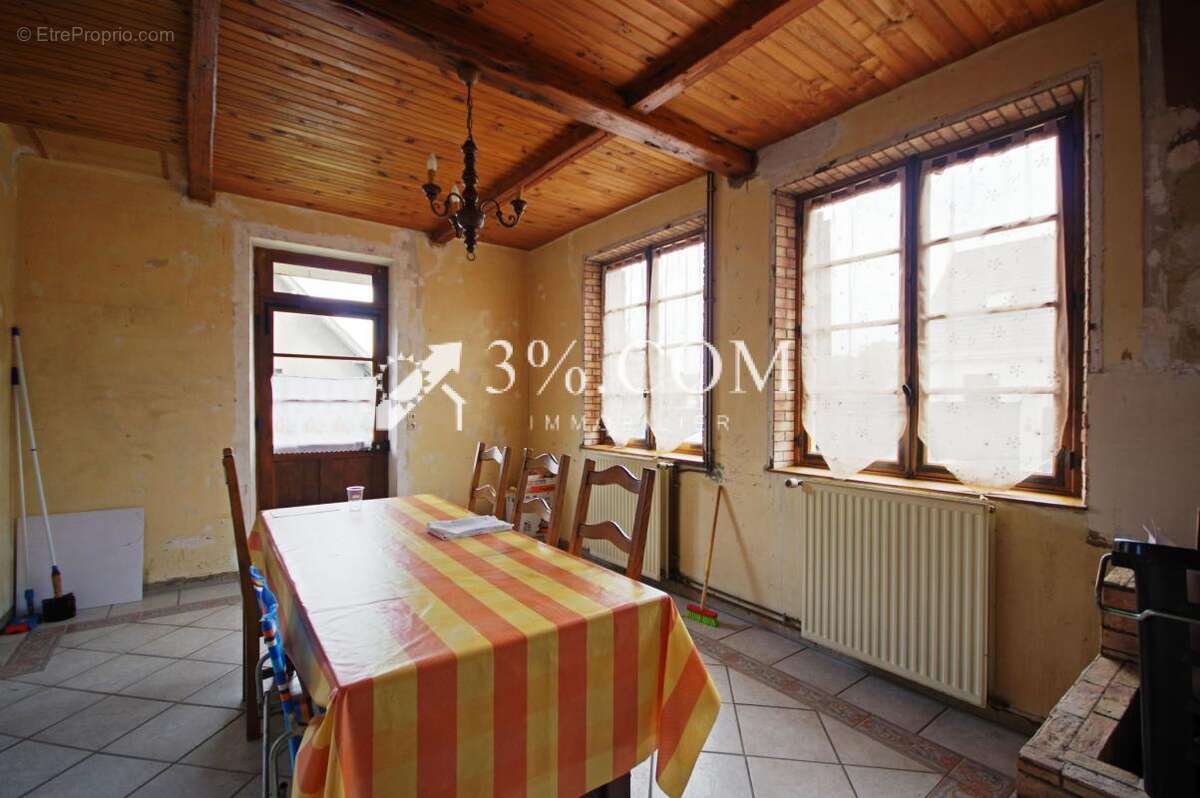 Maison à HANGEST-SUR-SOMME