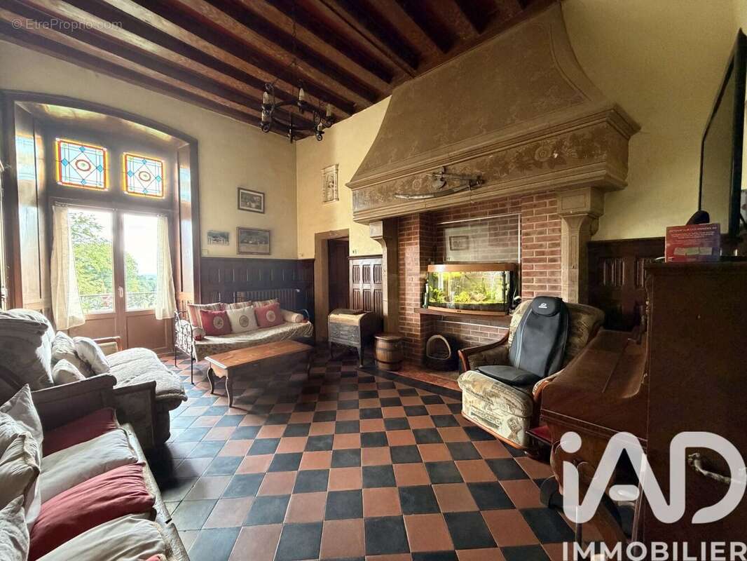 Photo 3 - Maison à YVRE-LE-POLIN