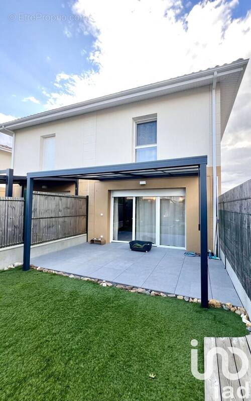 Photo 1 - Maison à CADAUJAC