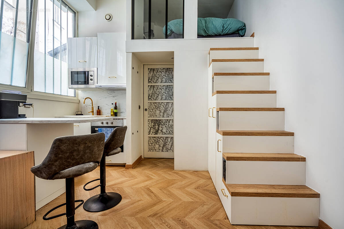 Appartement à PARIS-11E