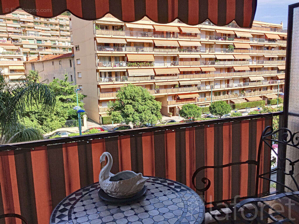 Appartement à MENTON