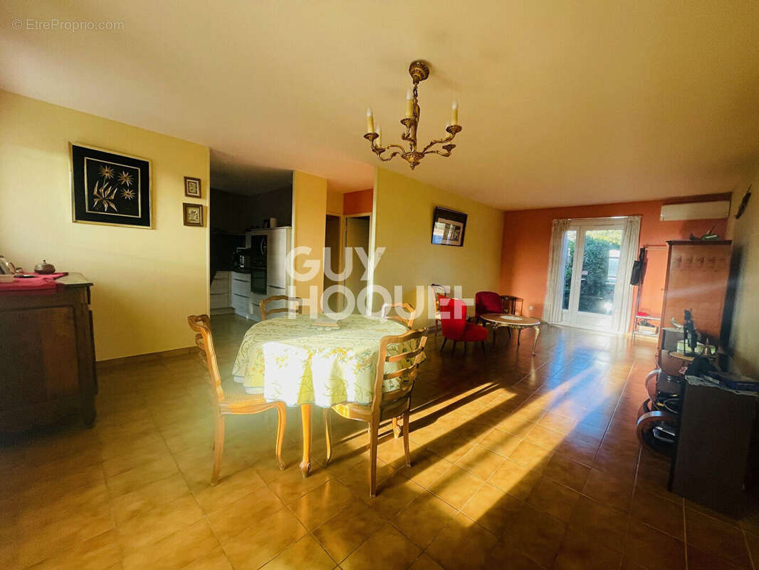 Maison à SAINT-ANDRE-DE-SANGONIS