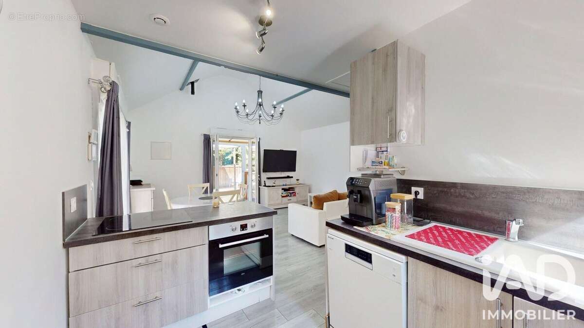 Maison 67 m² à Saint-Cyr-Sur-Morin  - photo 4