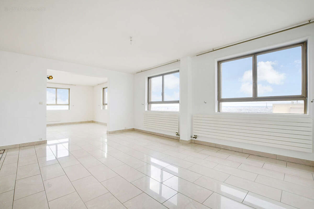 Appartement à PARIS-19E