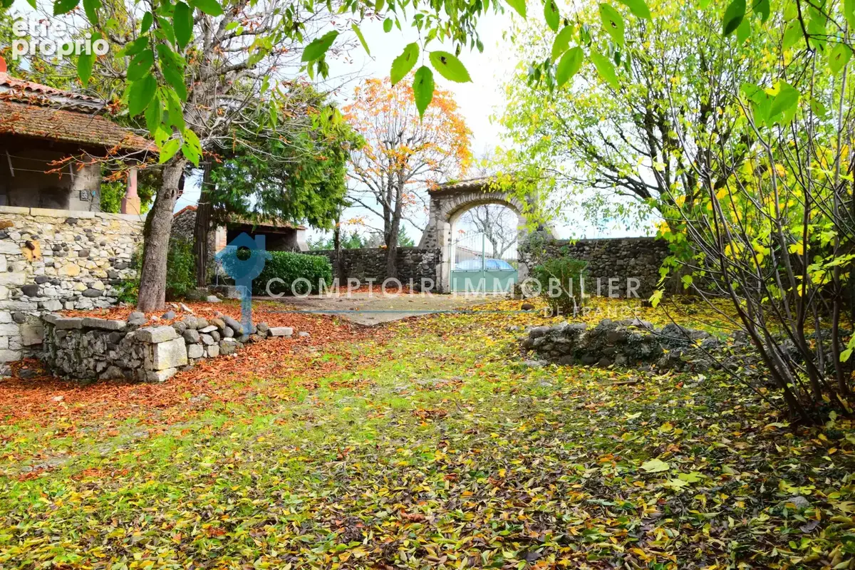 Dépt. 07 - A VENDRE à LAVILLEDIEU - Maison ancienne en pierres de 130  m2 env. + 150 m2 + terrain constructibl - photo 4
