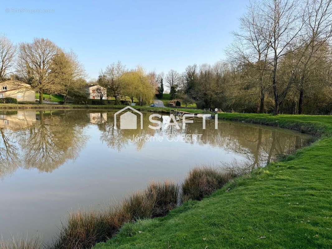 Photo 6 - Maison à CIRIERES