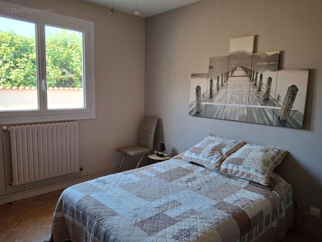 Châtelaillon-plage ? propriété rare à la vente - photo 8