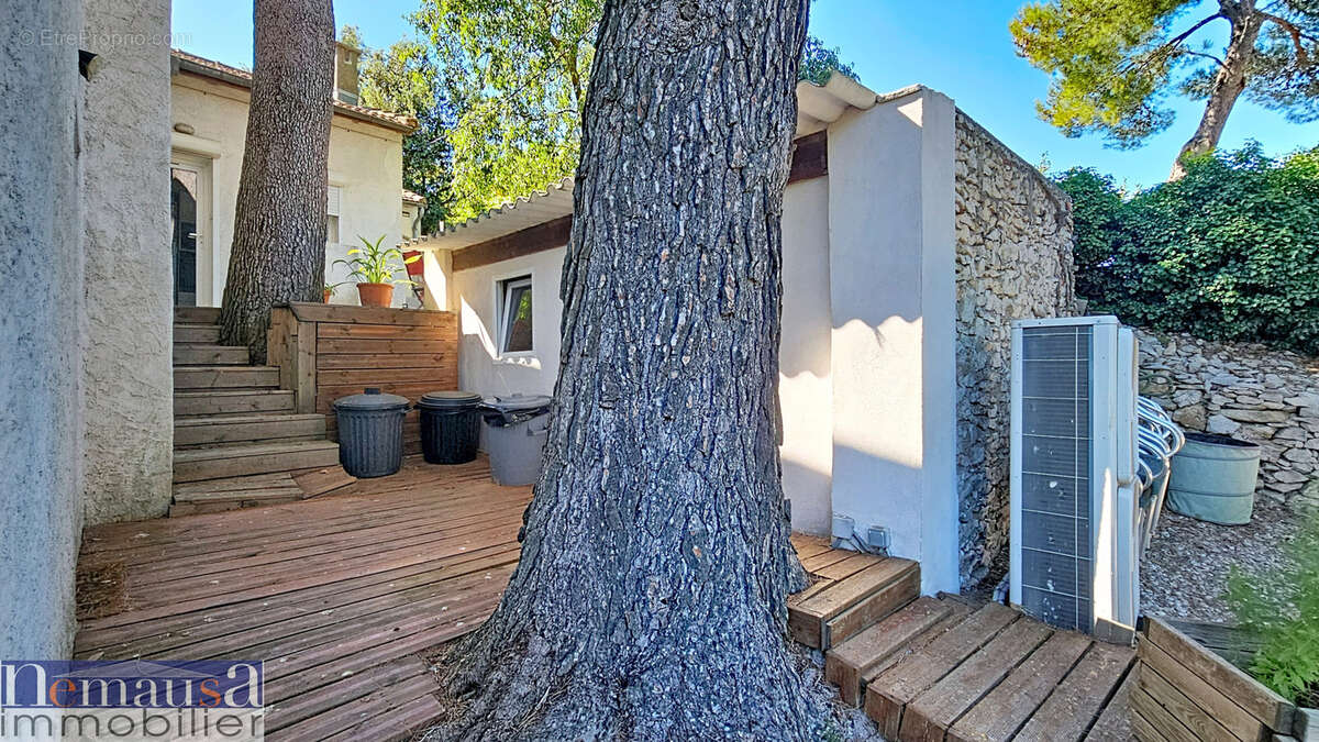 Maison à NIMES