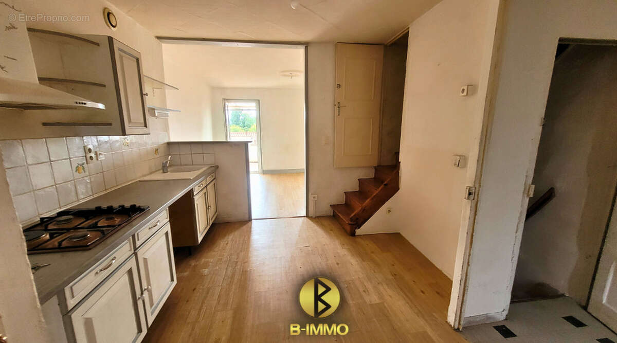 Maison à SAINT-PIERRE-DE-BOEUF