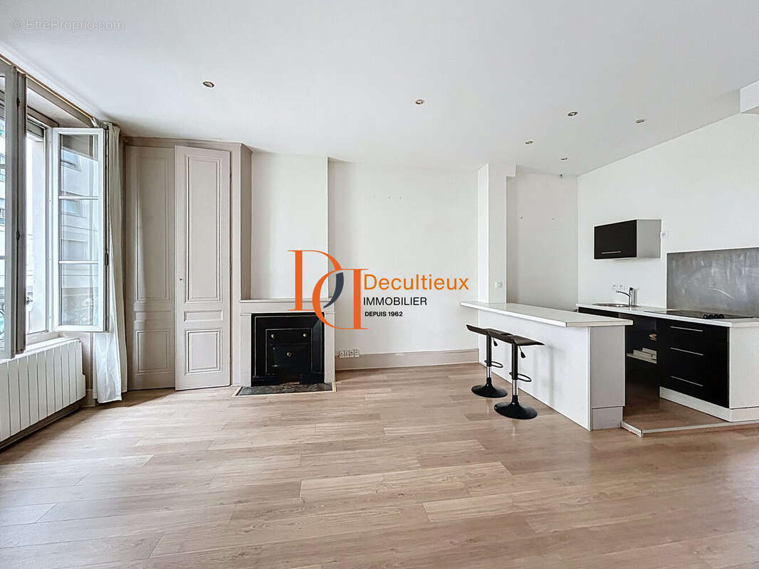 Appartement à VILLEURBANNE