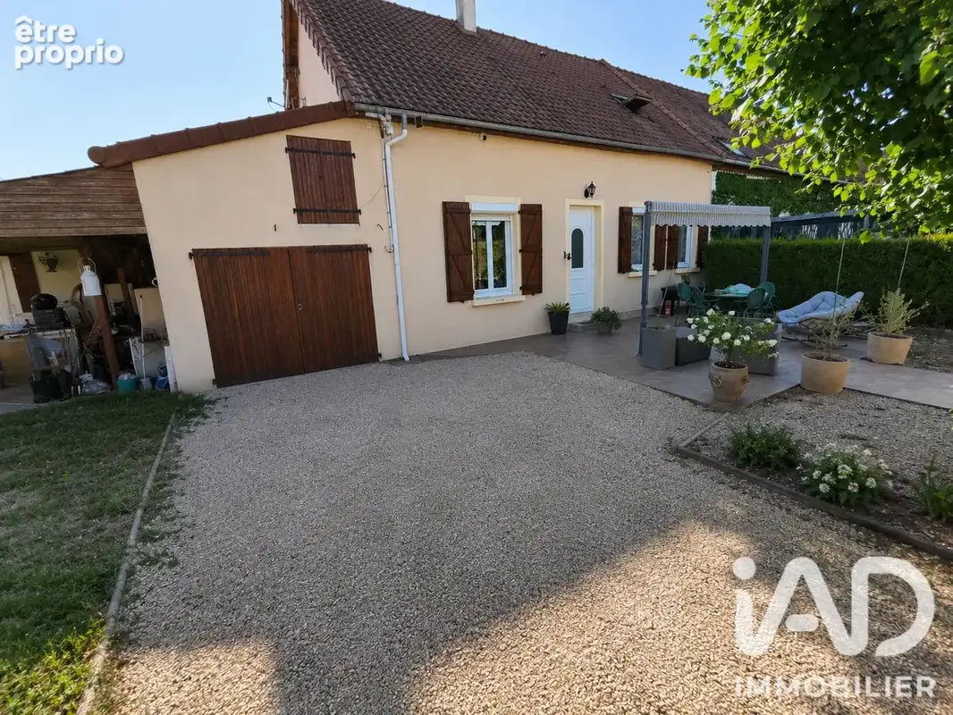Photo 1 - Maison à VARENNES-SUR-ALLIER