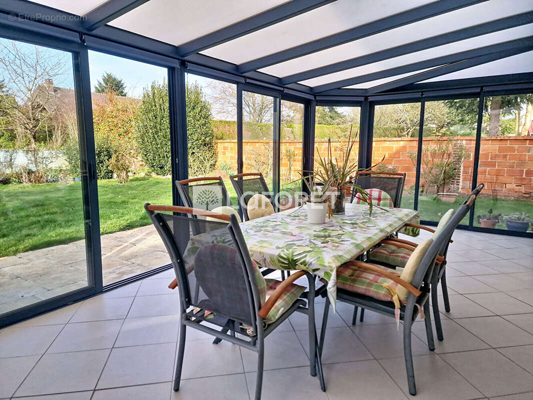 Maison à SAINT-SEBASTIEN-DE-MORSENT