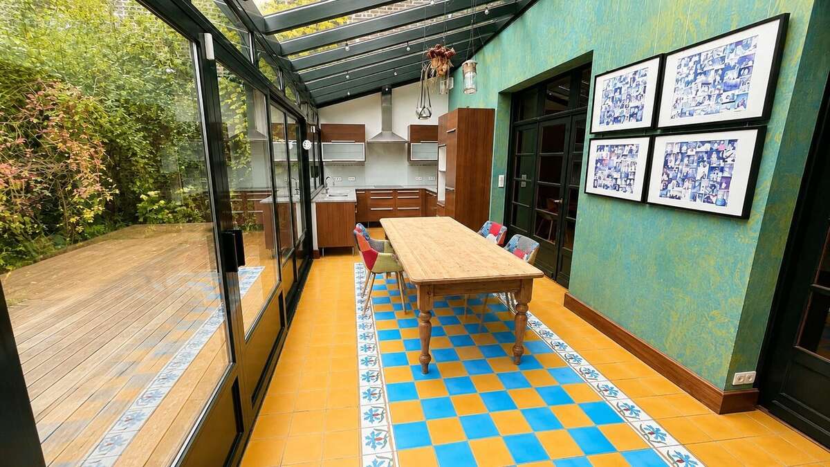 Maison 200 m² à Lille  - photo 5