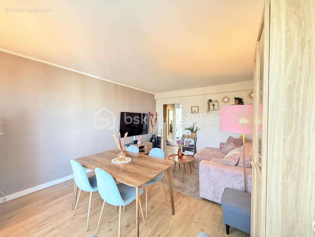 Appartement à NEUILLY-PLAISANCE