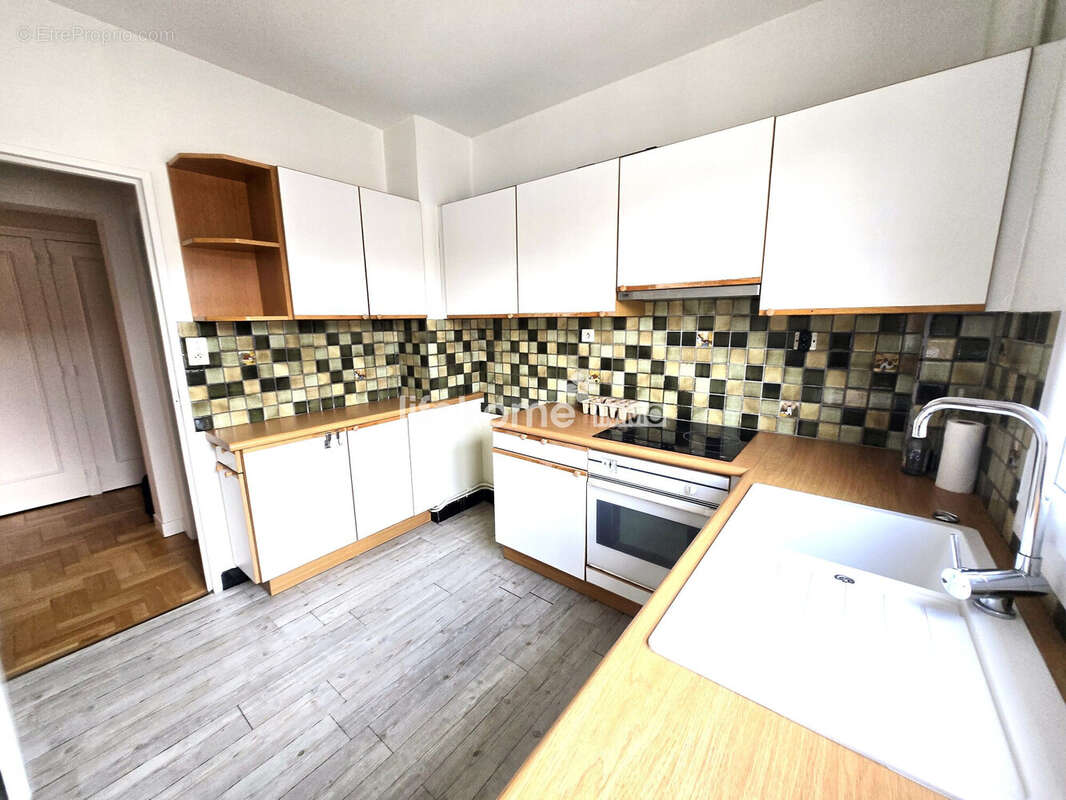 Appartement 78 m² à Limoges  - photo 6