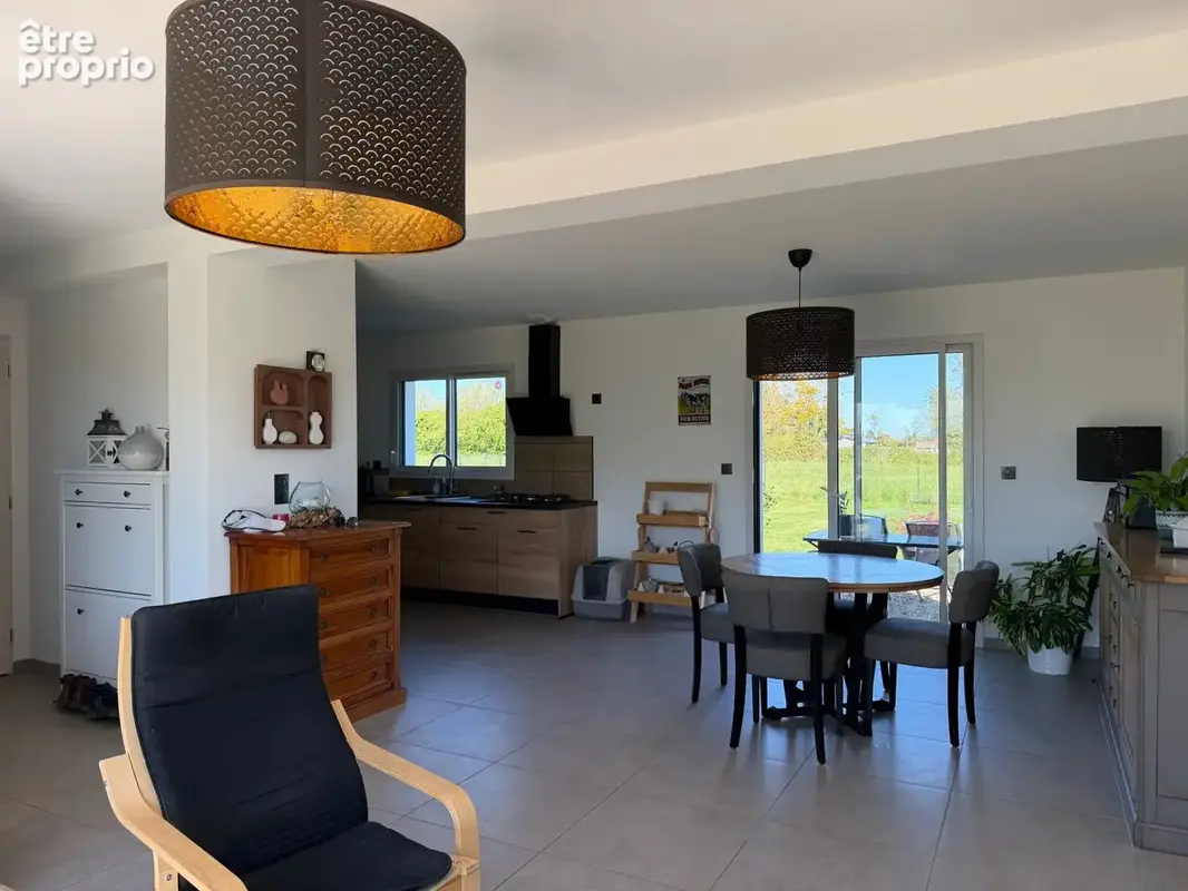 Maison 6 pièces 117 m² à vendre à Bernay (27300) - photo 6