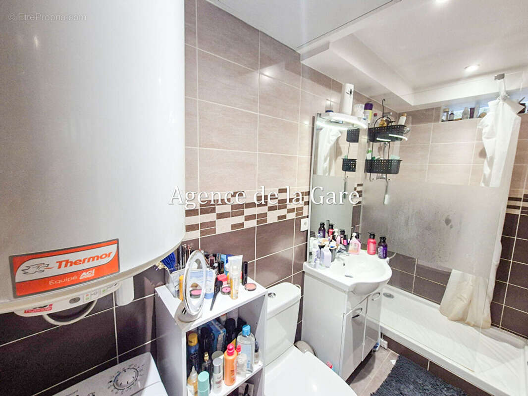 Appartement à SARTROUVILLE