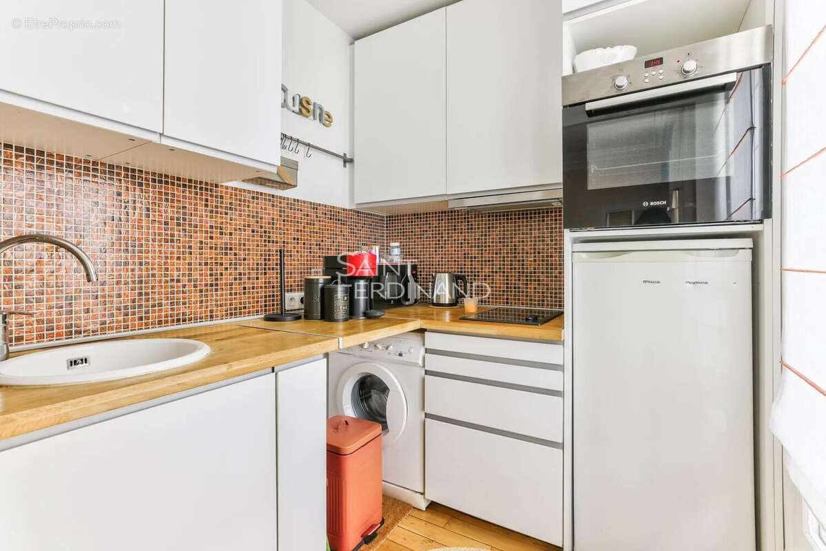 Appartement à PARIS-15E