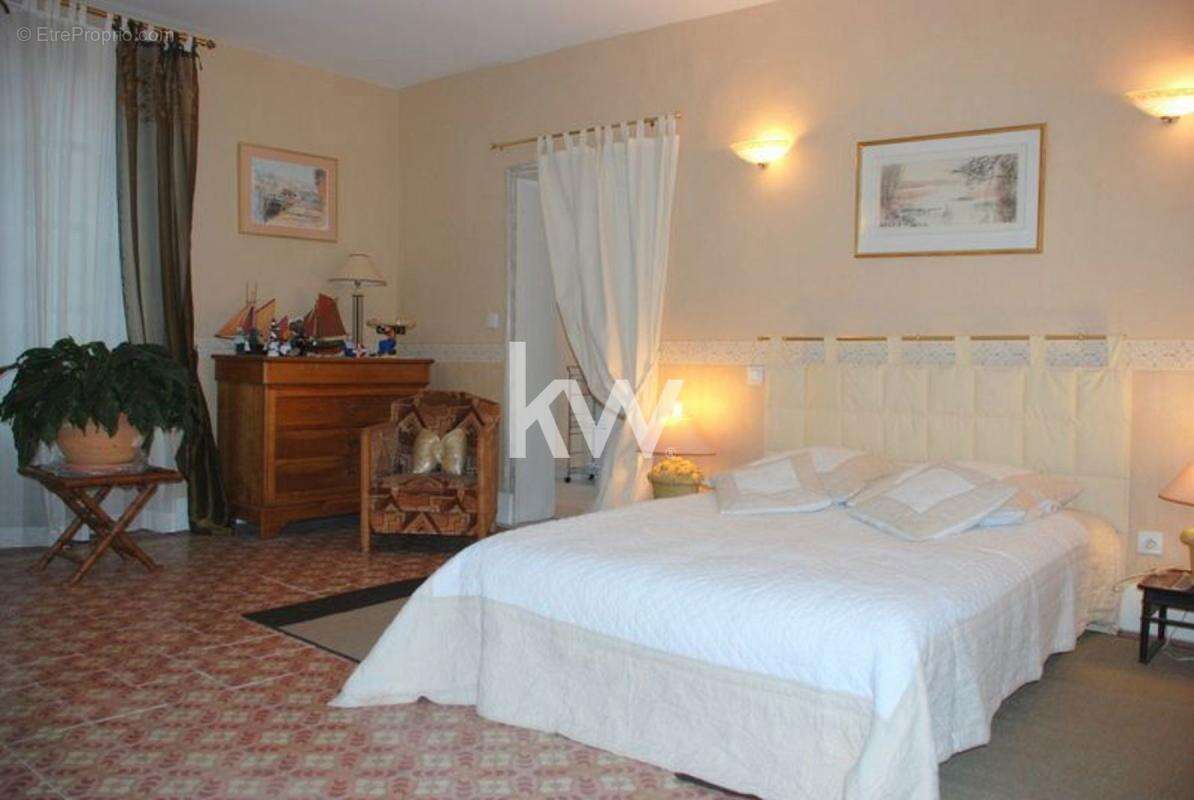 Maison à CORDES-SUR-CIEL