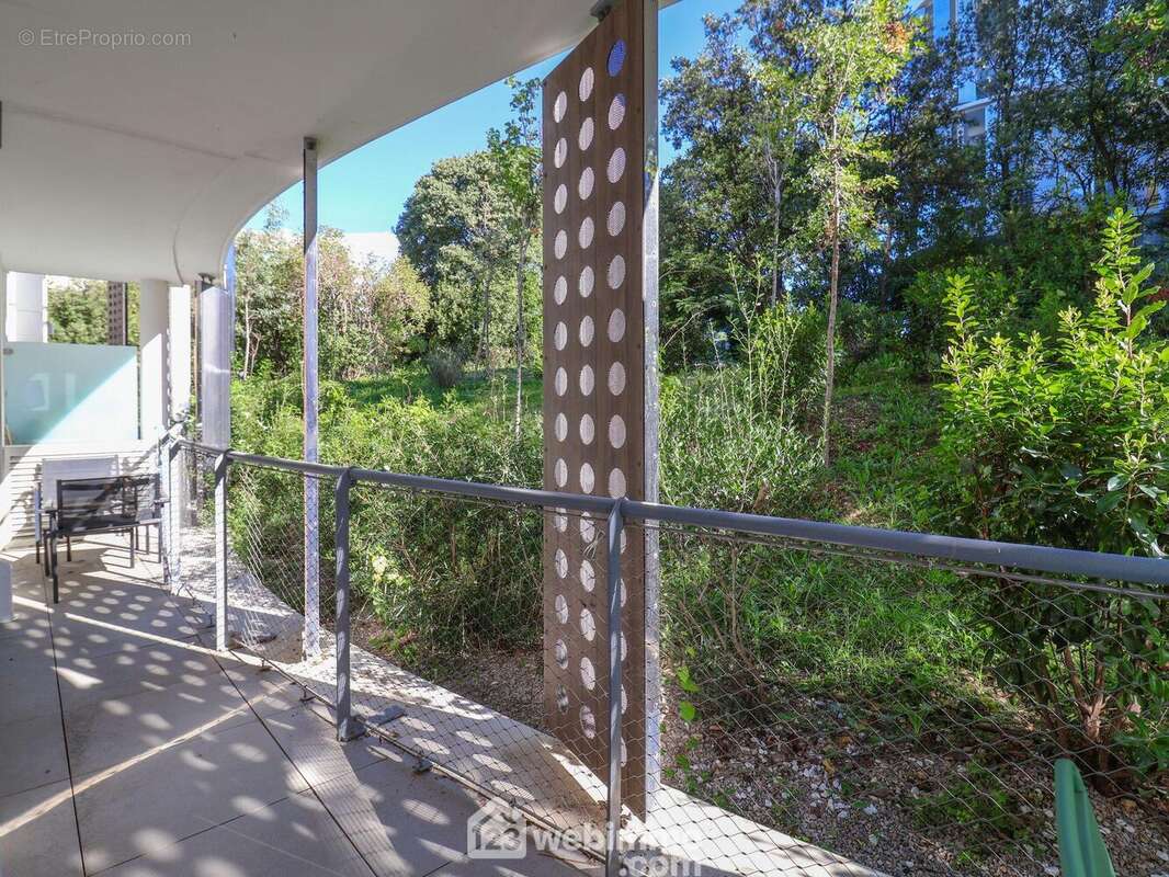 Appartement à MARSEILLE-8E