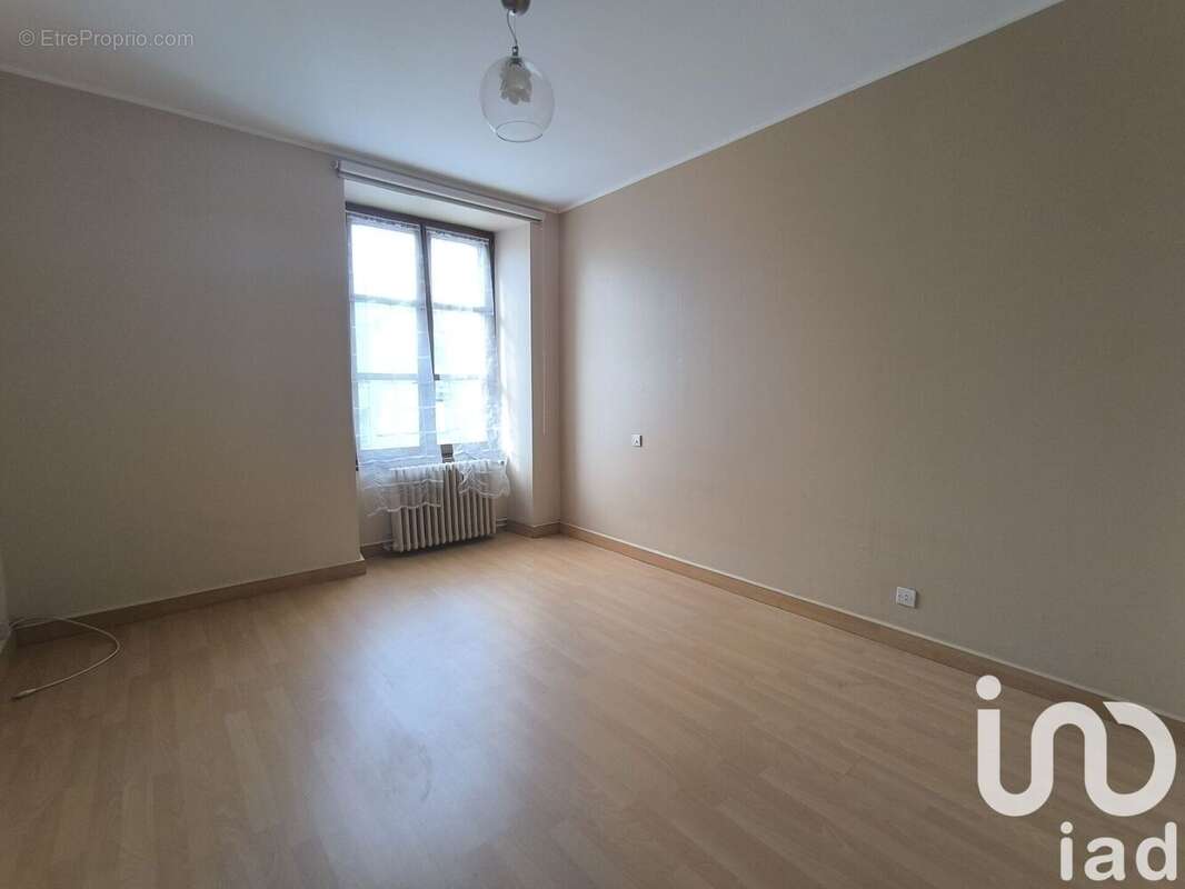 Photo 8 - Maison à LOUVIGNE-DU-DESERT