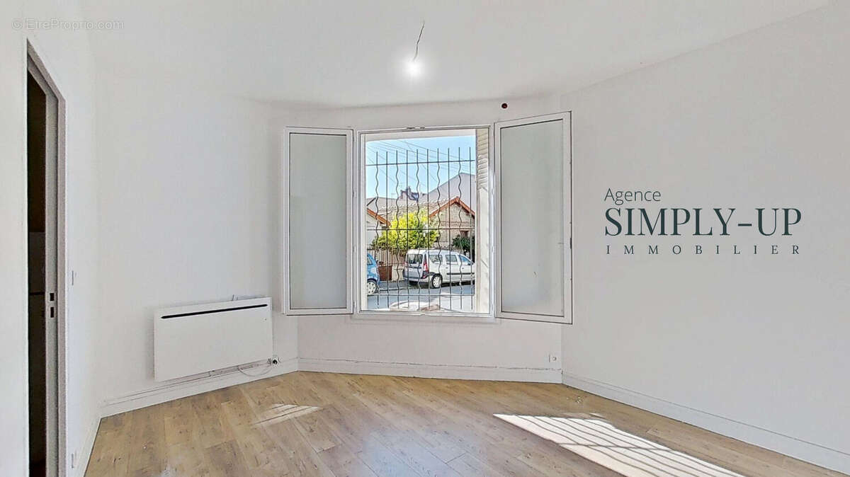 Appartement à MONTREUIL