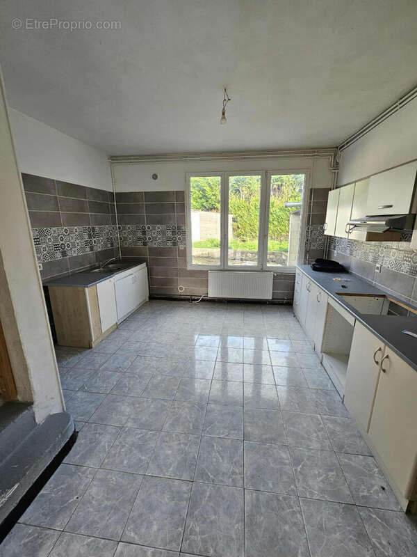 Maison à MONT-D&#039;ORIGNY