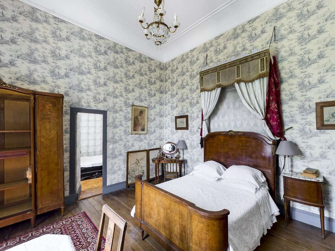 Maison à MONFLANQUIN