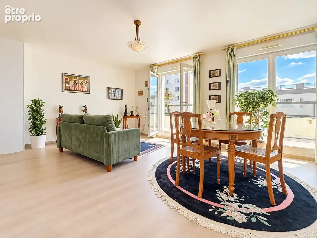 Appartement à MAISONS-ALFORT