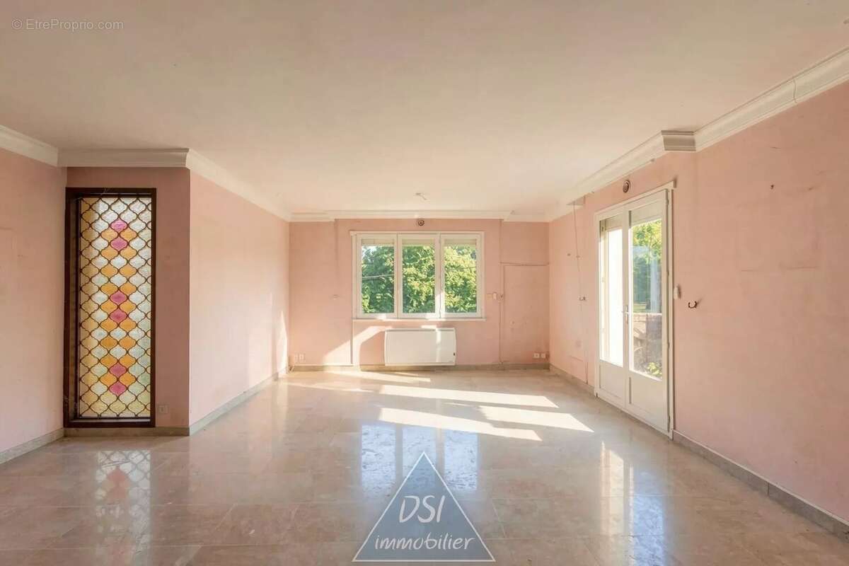 Maison à DAGNEUX